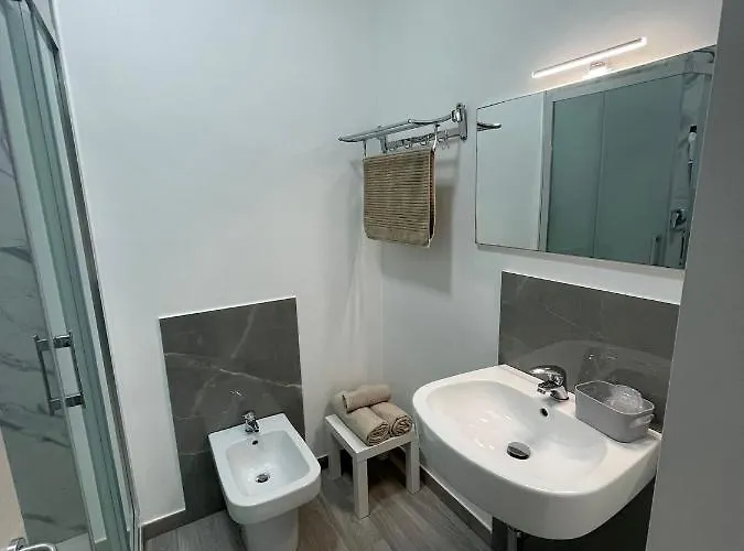 Le Del Villaggio 게스트하우스 3*